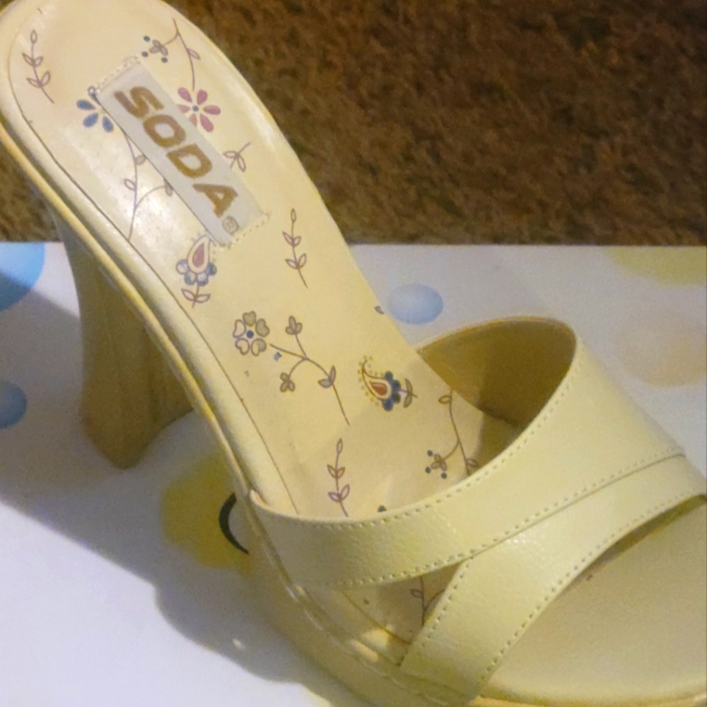 Cream colored heel